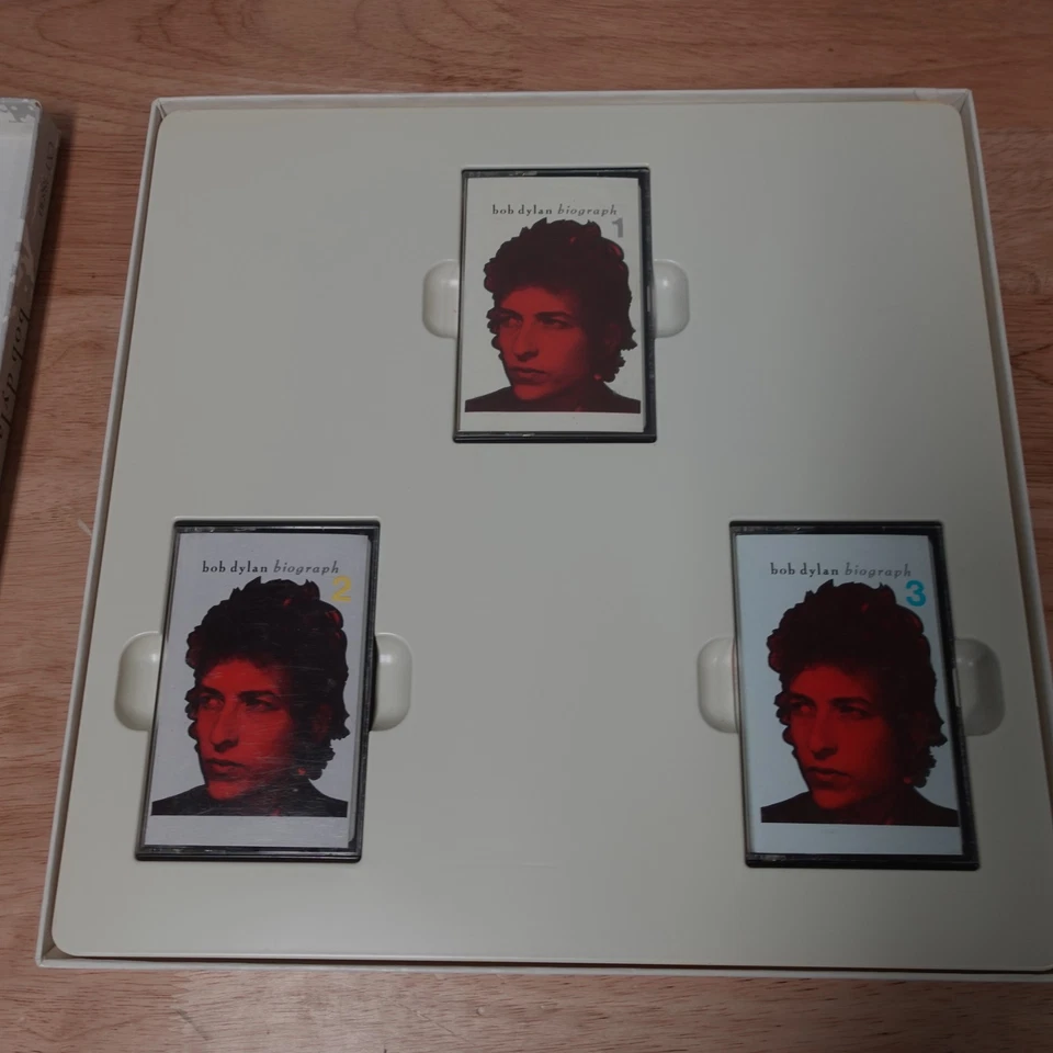 Bob Dylan - Biograph 1985 3x Cassette Box Set Columbia CXT 38830 EX - Image 4 of 4