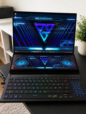 ASUS ROG Zephyrus Duo 16 GX650PY | RTX 4090 | Ryzen 9 | 64GB RAM | 4TB SSD