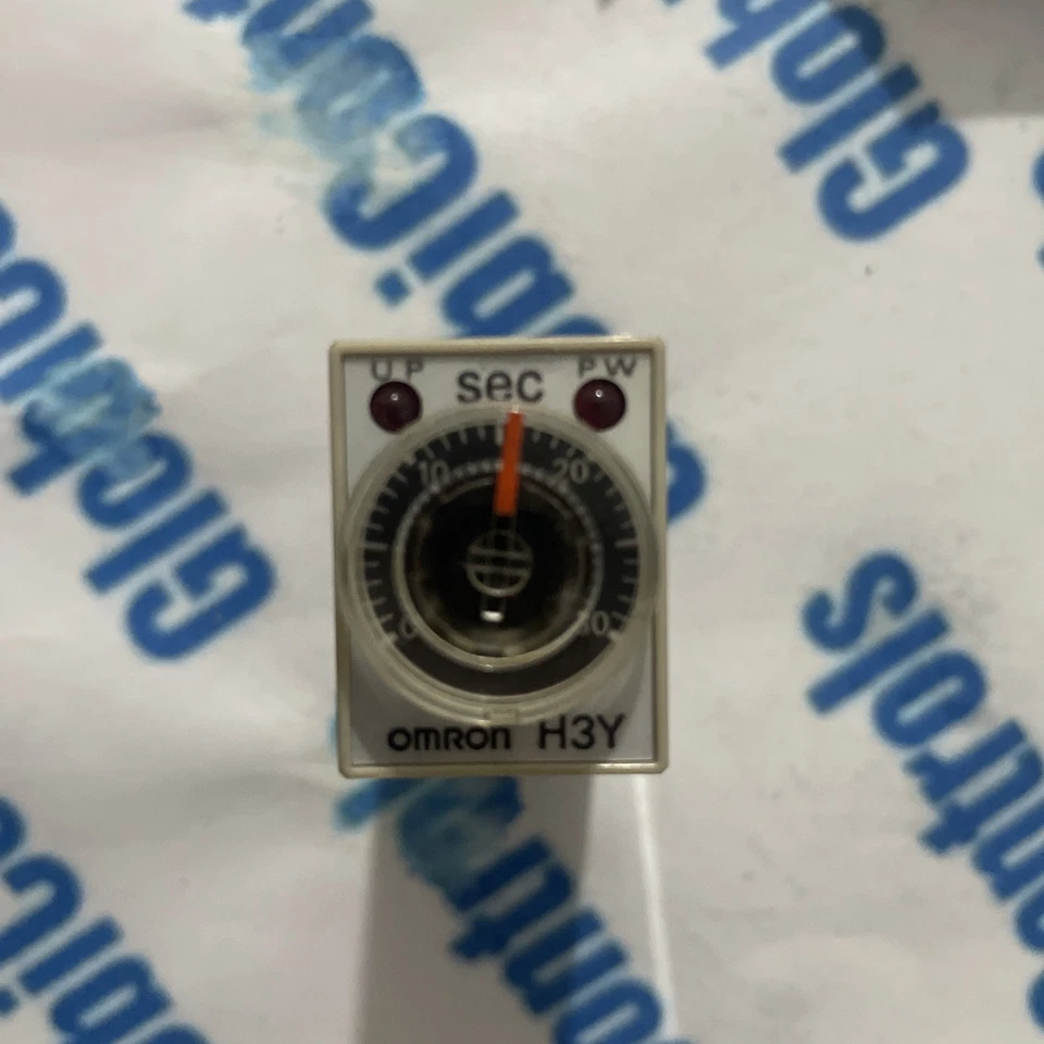 OMRON Corporation H3Y-2-Timer Time 30S Solid State Time Delay Relay 110 AC - Image 4 of 4
