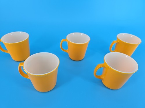 Vintage Corning Glass Mugs Yellow Butterfly Gold 3 1/2" Set of 5 - Picture 8 of 9