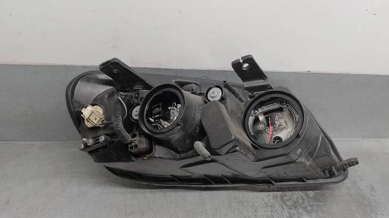 96626973 faro izquierdo para CHEVROLET CAPTIVA 2.0 DIESEL CAT 2006 4961746 - Imagen 4 de 4