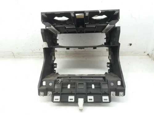 8P0858005B Consola Central para AUDI A3 SPORTBACK (8PA) 2.0 TDI Ambition 3502388 - Imagen 2 de 10