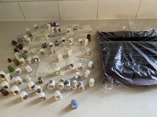 73 Job Lot Bundle Bone China Etc Collectable Mixed Thimbles Souvenir & Rack - Picture 16 of 24
