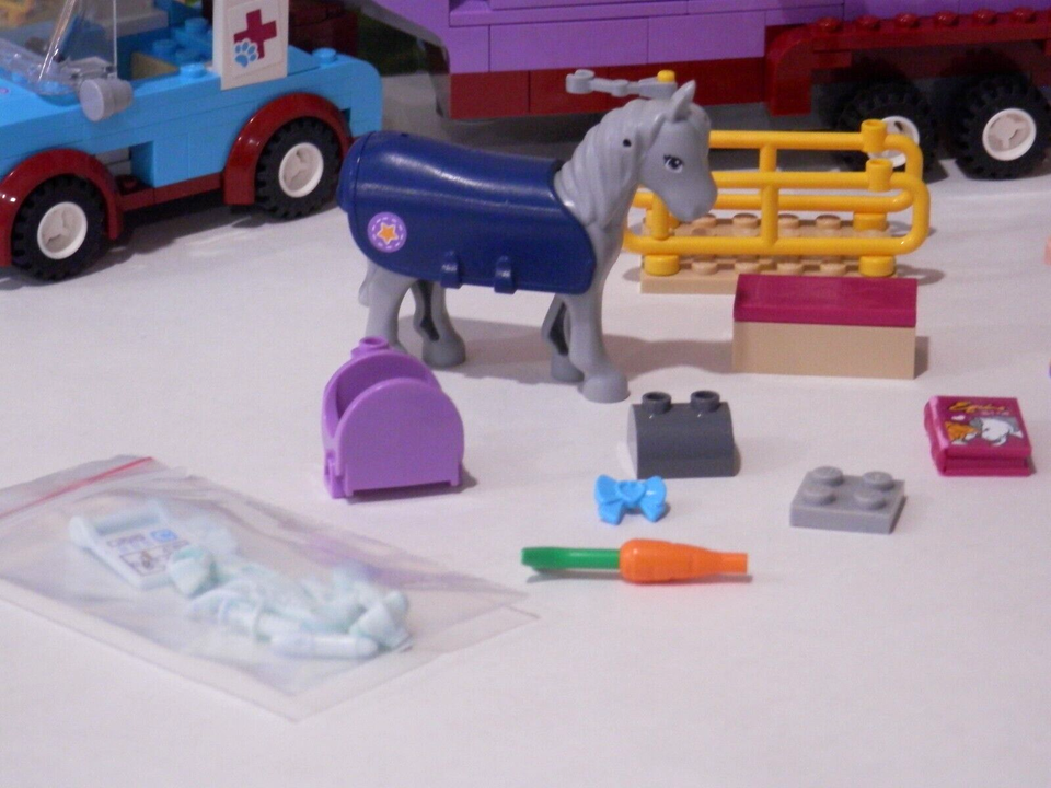 LEGO Friends 41125 HORSE VET TRAILER With Instructions eBay