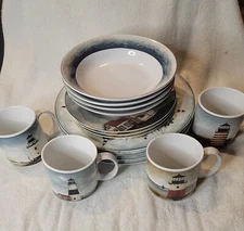 Oneida By The Sea 4 Place Setting - 4 11" Plates, 3 8" Plates, 4 Bowls, 4 Cups