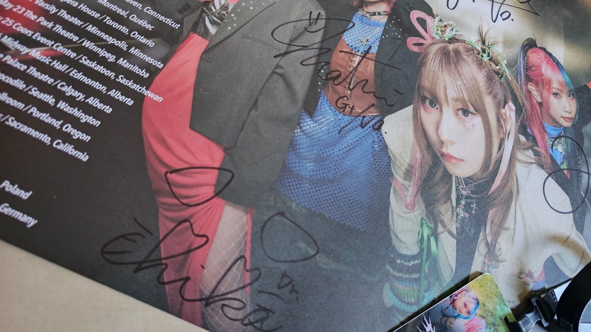 HANABIE | Poster Signed / VIP Lanyard - Tour 2024 | eBay