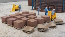 Walthers ~ HO Scale ~ Brick Stacks With Pallets ~ Kit ~ 933-4103