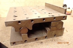 VINTAGE MACHINIST MADE ADJUSTABLE ANGLE SINE PLATE JIG FIXTURE TOOLING