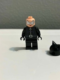 LEGO 2006 Catwoman Minifigure DC Super Heroes Batman 7779 - Great Condition
