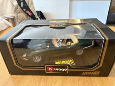 Bburago Burago 1:18 scale Jaguar E Cabriolet (1961) . Boxed.