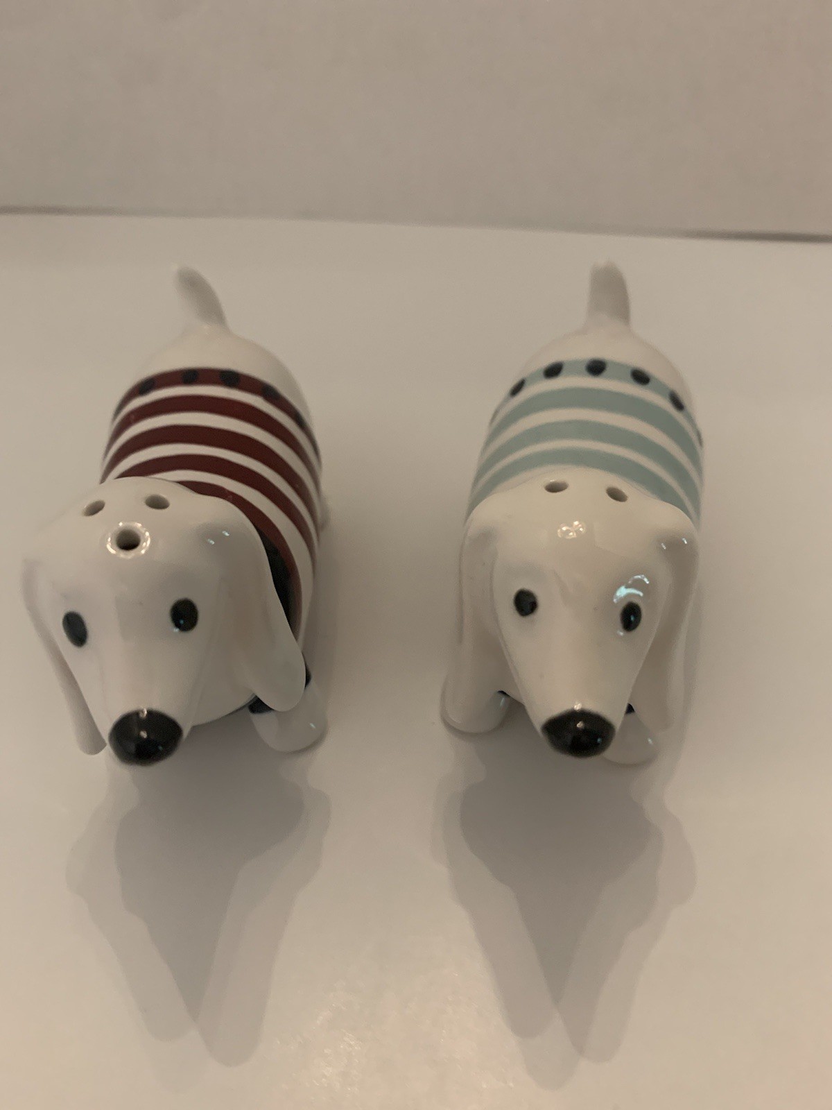 Pair of Dachshund Wiener Sausage Dog Salt and Pepper Shakers