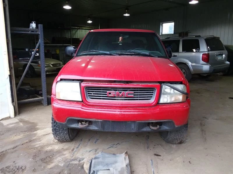 Capó GMC Canadá solo se adapta a 95-05 Blazer S10/Jimmy S15 2001877 Foto 2 de 4