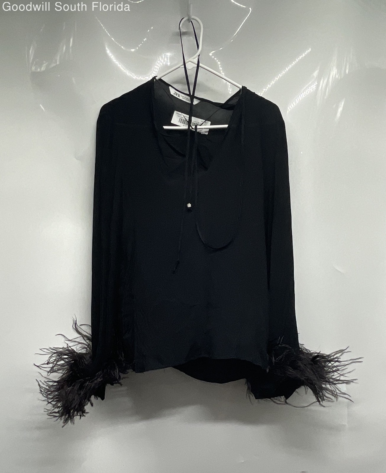 Zara Womens Black Feathered Long Sleeve V-Neck Blouse Top Size XS