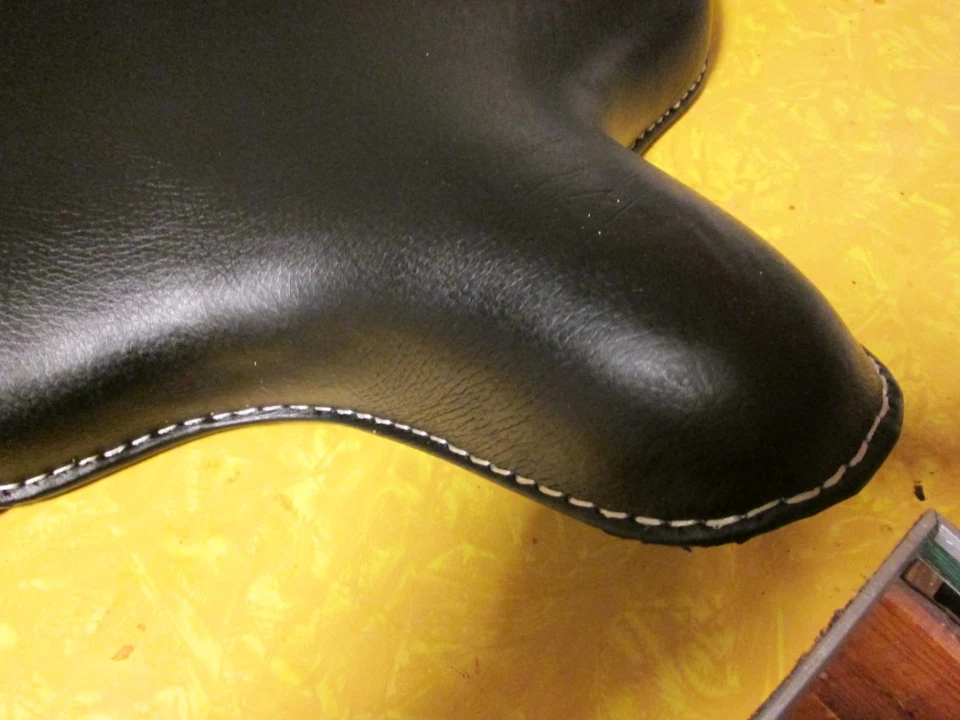 Harley Knucklehead Flathead EL 45 WL ULH Panhead 单人座椅 — 第 4/4 张图片