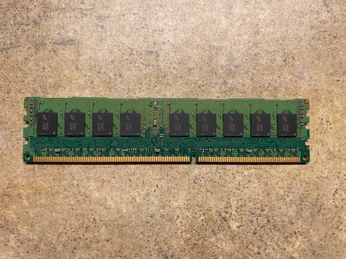 MICRON 8GB SERVER RAM PC3L-12800R DDR3-1600 MT18KSF1G72PZ-1G6E1FE - Picture 2 of 4