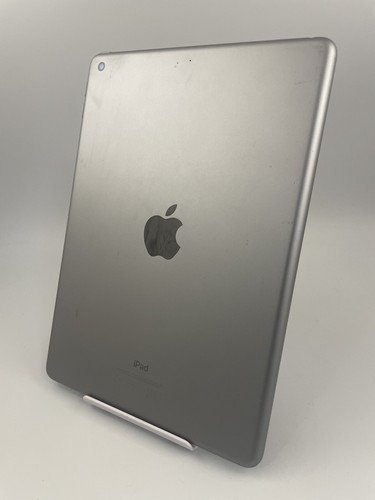 Apple iPad 5th Gen A1822 Grey Wi-Fi 32GB 128GB 9.7" Retina iPadOS Tablet - Picture 23 of 24