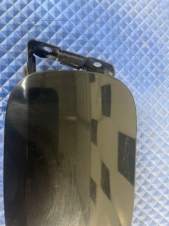 03-09 Mercedes Benz W211 E500 Rear Fuel Tank Door Black Oem Tested * - Image 2 of 4