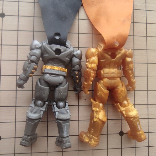 Lot of 2 DC Comics batman Collectibles Batman Action Figure 4" loose #b3 - Picture 8 of 8