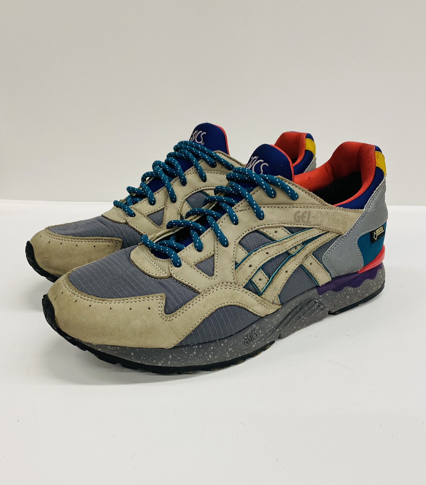 asics gel lyte v size 10