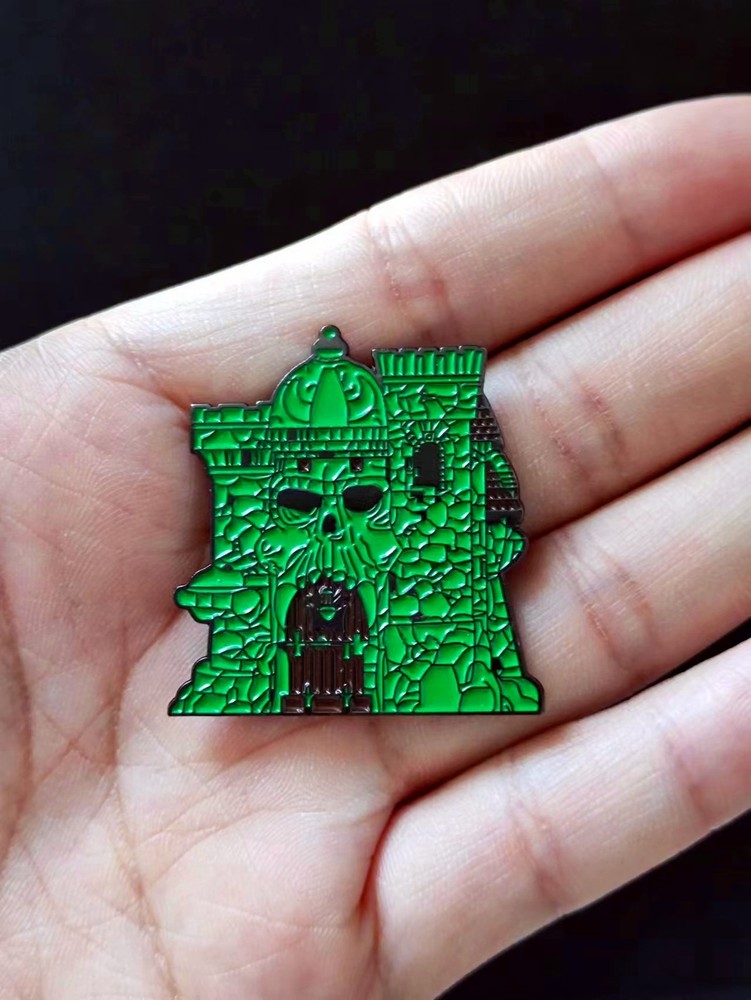 He-Man Masters of the Universe Castle Grayskull Enamel Pin Metal Badge Brooch