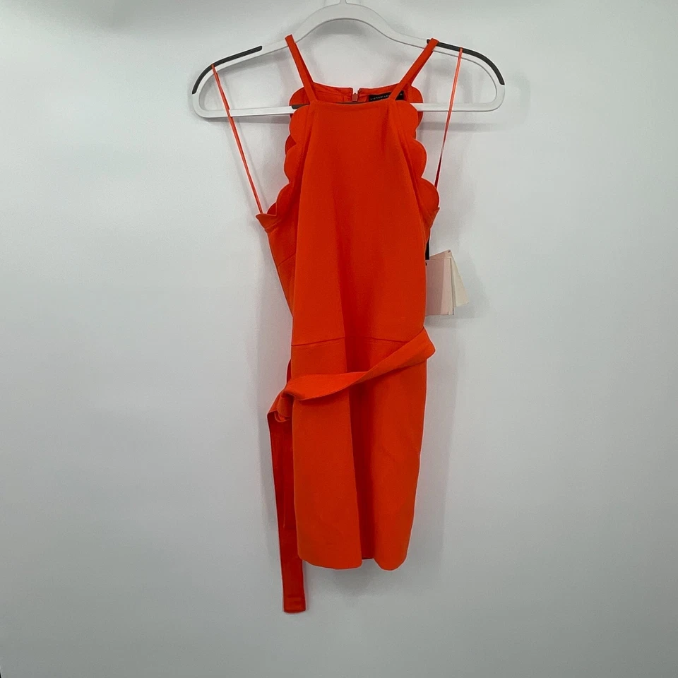 Victoria Beckham for Target 女式连身裤 XS 短裤无袖腰带海滩新品 — 第 2/4 张图片