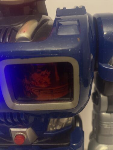 Roboter Spielzeug Actionfigur HAP-P-KID 2005 15" groß Lichter Sound spricht Turbo Fighter - Bild 4 von 10