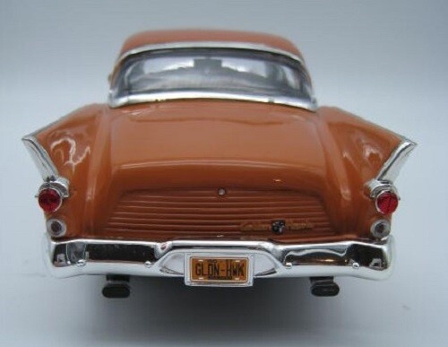 Studebaker Golden Hawk 1957 orange Maßstab 1:18 Limitiert Auto World OVP NEU - Bild 7 von 12