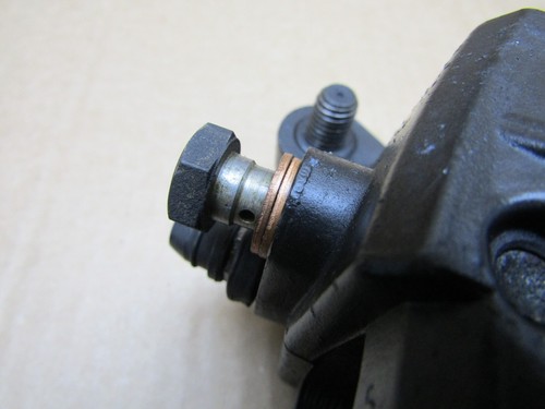 BMW K100RS 1992 34,953 miles front brake calipers pair BREMBO (7176) - Picture 7 of 10