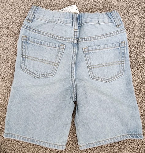 NEW! Childrens Place Light Wash Denim Jean Shorts Adj. Waist Boys Size 4 - Picture 2 of 6