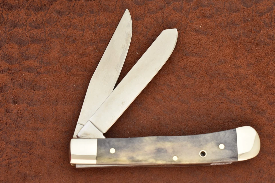 CUCHILLO TRAMPERO HUESO GRIS STANHOPE MARCA BOKER TREE SOLINGEN ALEMANIA 2525 (27921) Foto 2 de 4