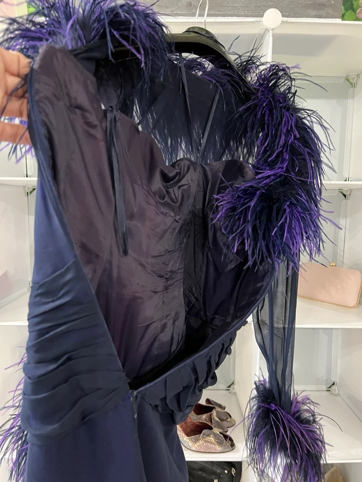 Vintage Lillie Rubin feathered accent gown w/jewel encrusted broach small gown - Image 4 of 4