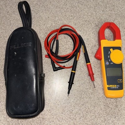 Fluke 302+ Plus AC400A Digital Clamp Meter Tester AC / DC Volt Amp Multimeter