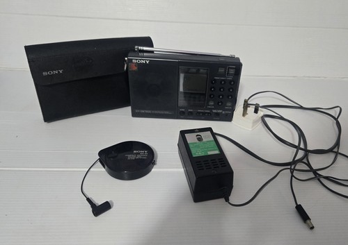 π Vintage Sony ICF-SW7600 World Band Radio with Case & antenna working - Picture 15 of 17