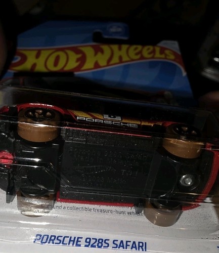 2024 HOT WHEELS RLC FACTORY SET TREASURE HUNT PORSCHE 928S SAFARI - Picture 2 of 3
