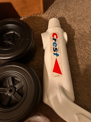 Super Rare Vintage ~ Crest Toothpaste Fluorider 3' BIG WHEEL Neu - Bild 2 von 7