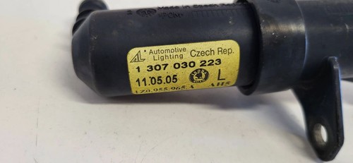 Skoda Octavia Mk2 (1Z) 2007 headlight washer spray nozzle 1Z0955965A BTV70381 - Picture 1 of 5