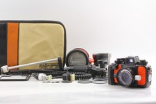 Nikon Nikonos-V Underwater Film Camera w/ 35mm F2.5 Close-up Lens Flash Set