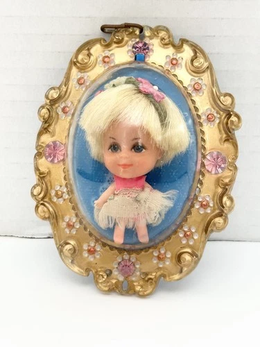 Liddle Kiddles Lola Lucky Locket Doll & Plastic Locket Display Mattel