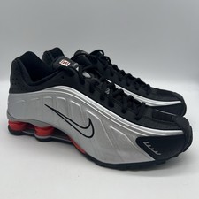 Nike Shox R4 Balck/Metallic Silver Men  s Size 9 New HQ1988 002