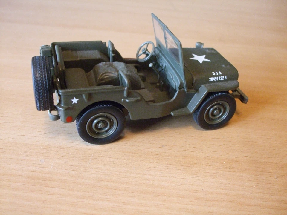 NUEVO JEEP RAY-US.WILLYS (ESCALA 1/32) Foto 3 de 4