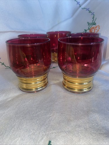 Vintage Red Cranberry Coloured Glasses - Picture 2 of 6