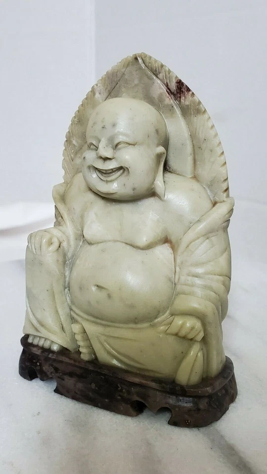 ANTIGUA ESTATUA CHINA DE BUDA FELIZ PIEDRA TALLADA A MANO SOBRE SOPORTE DE MÁRMOL TAO JADE Foto 3 de 4