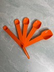 Vintage Tupperware 6pc MEASURING SPOONS Set Orange with D ring