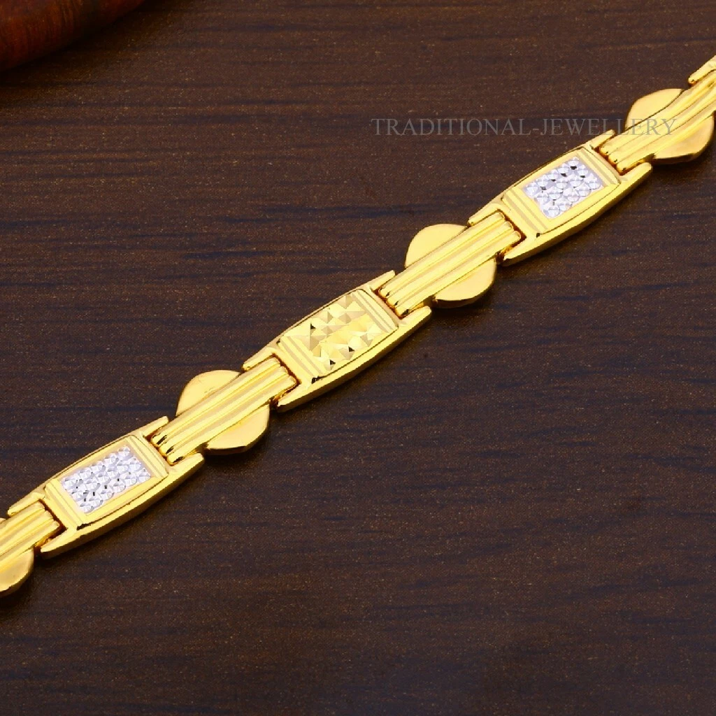 22K Yellow gold Men s Bracelet Beautifully handcrafted diamond cut