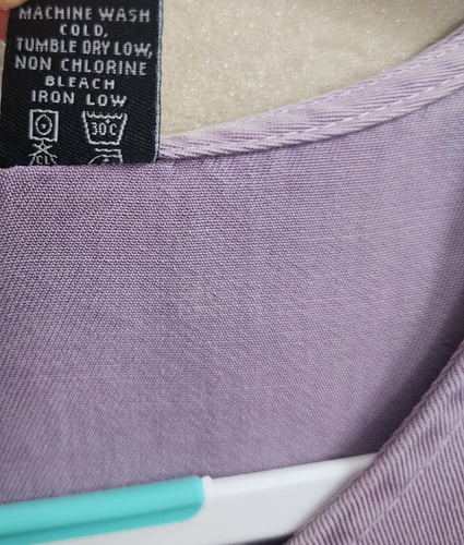 KAVU button Front Tencel Made in the USA Short sleeve Medium Purple top EUC - Picture 2 of 7