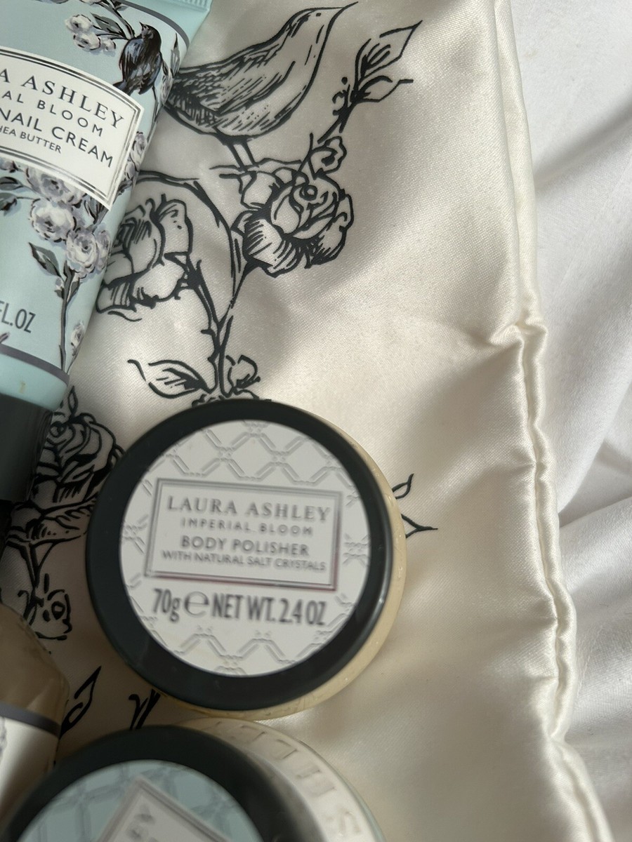 BRAND NEW LAURA ASHLEY BODY CARE SET IN GIFT FABRIC BAG 7