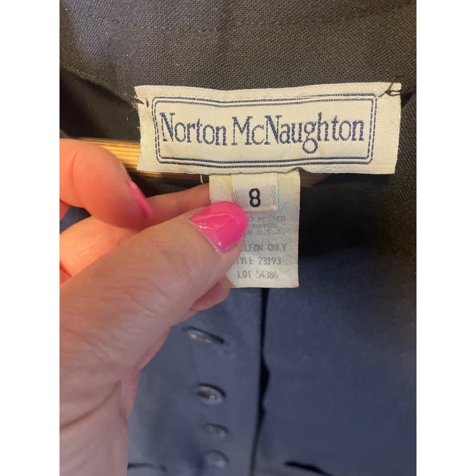 Norton McCaughton Black Long Sleeve Collarless Cropped Jacket SZ 8 - Image 3 of 4