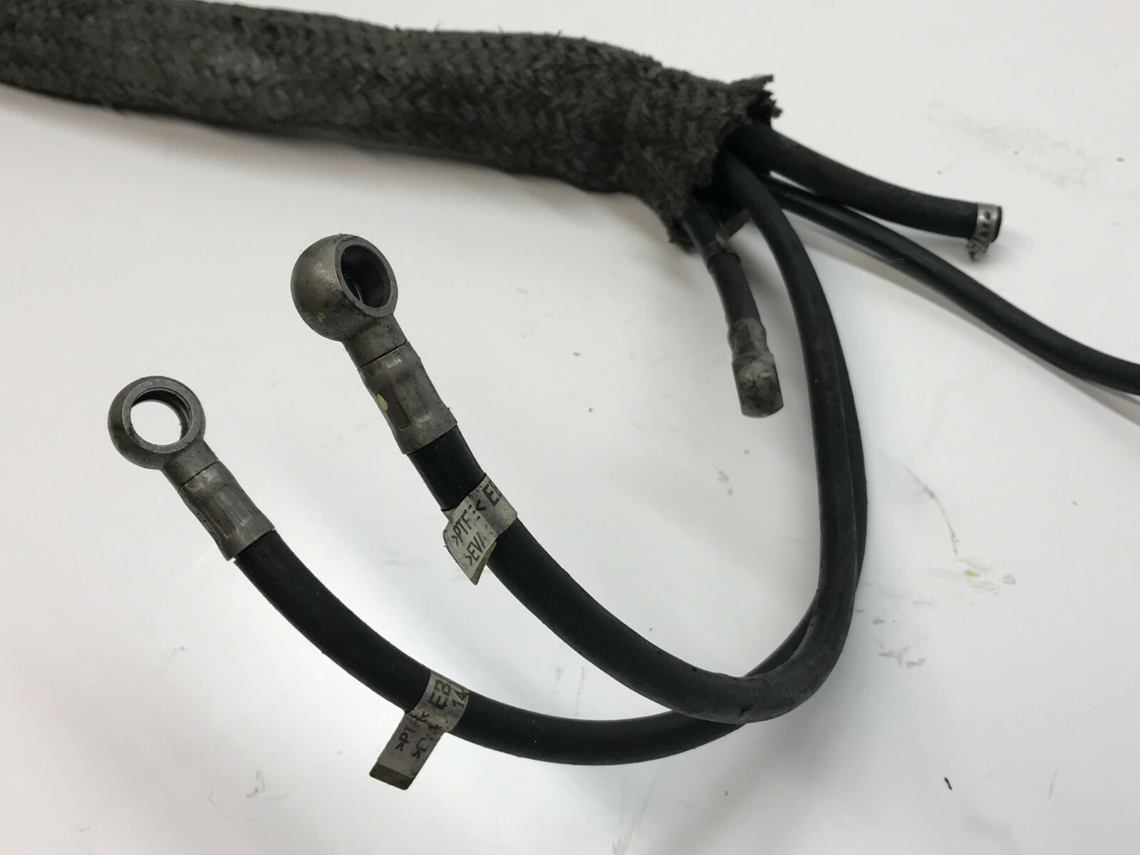 LAMBORGHINI GALLARDO E GEAR VALVE GROUP OIL PIPES SHEATH OEM 086317831