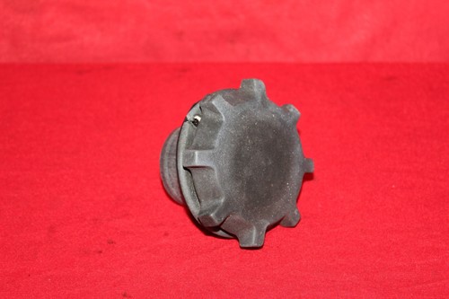 Polaris PWC SL SLT SLX Pro 650 700 750 780 785 900 1050 1200 Fuel Gas Cap & Neck - Foto 5 di 16