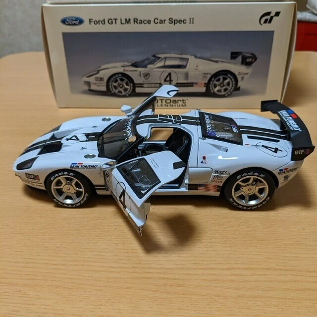 AUTOart 1/18 Ford GT40 LM Race Car Spec II 2004 Gran Turismo DIECAST CAR  MODEL